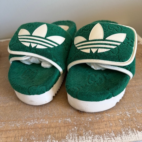 Gucci x Adidas Terry Cloth Trefoil GG Monogram Platform Sandals - Picture 2 of 8